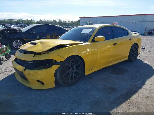 2C3CDXCT9JH147290 2018 DODGE CHARGER - Image 2