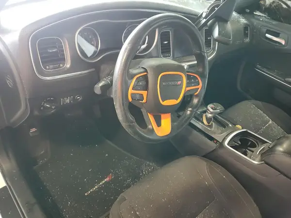 2C3CDXCT9JH176076 2018 DODGE CHARGER - Image 8