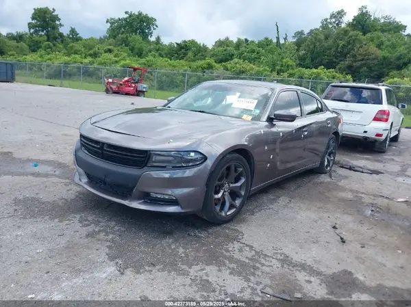 2C3CDXCT9JH209142 2018 DODGE CHARGER - Image 2