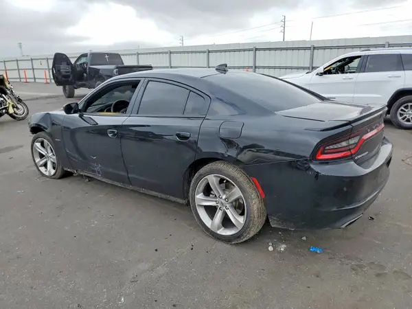 2C3CDXCT9JH223557 2018 DODGE CHARGER - Image 2