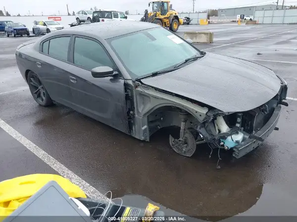 2C3CDXCT9JH242982 2018 DODGE CHARGER - Image 1