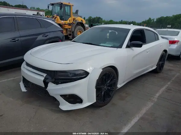 2C3CDXCT9JH265601 2018 DODGE CHARGER - Image 2