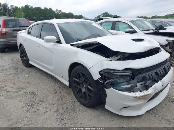 2C3CDXCT9KH572932 2019 DODGE CHARGER - Image 1