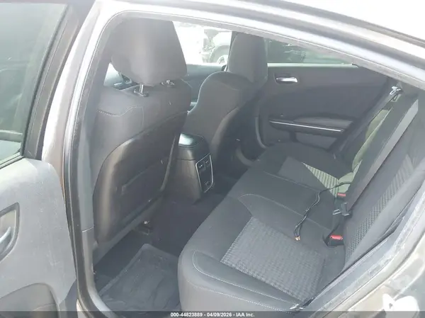 2C3CDXCT9KH598091 2019 DODGE CHARGER - Image 8