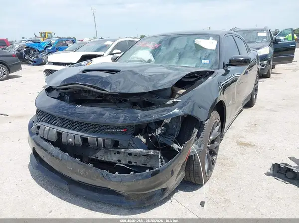 2C3CDXCT9KH726605 2019 DODGE CHARGER - Image 2