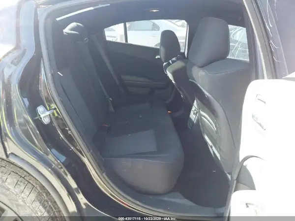 2C3CDXCT9KH736163 2019 DODGE CHARGER - Image 8