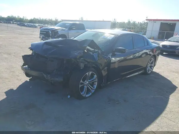 2C3CDXCT9MH587529 2021 DODGE CHARGER - Image 2