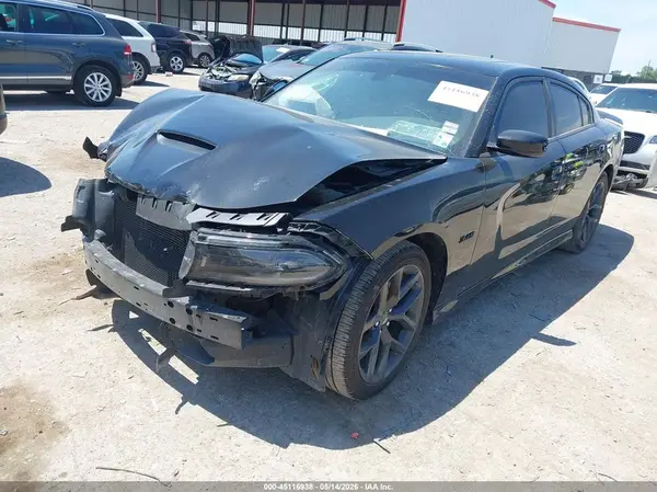 2C3CDXCT9PH581279 2023 DODGE CHARGER - Image 2