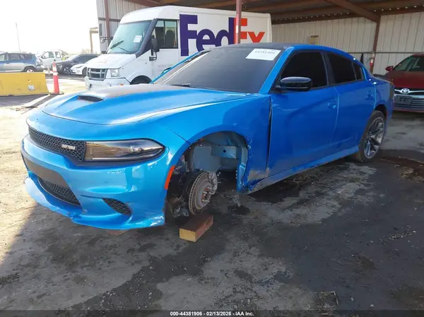 2C3CDXCT9PH679082 2023 DODGE CHARGER - Image 2