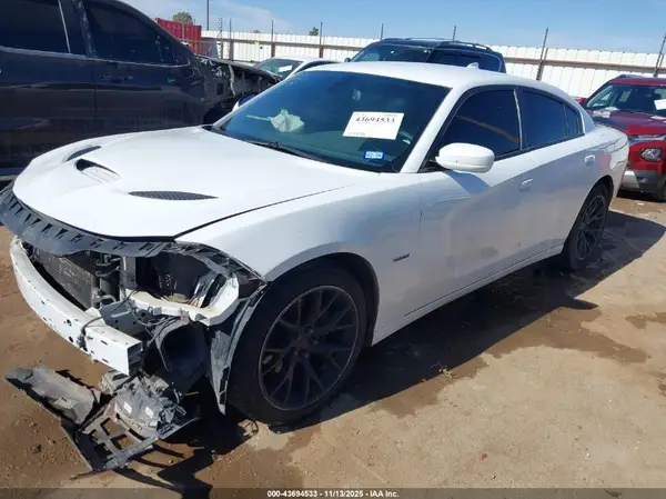 2C3CDXCTXGH226640 2016 DODGE CHARGER - Image 2