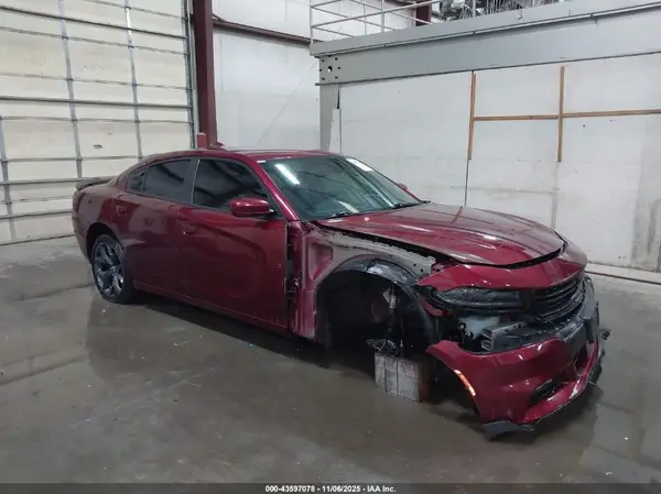 2C3CDXCTXHH557168 2017 DODGE CHARGER - Image 1