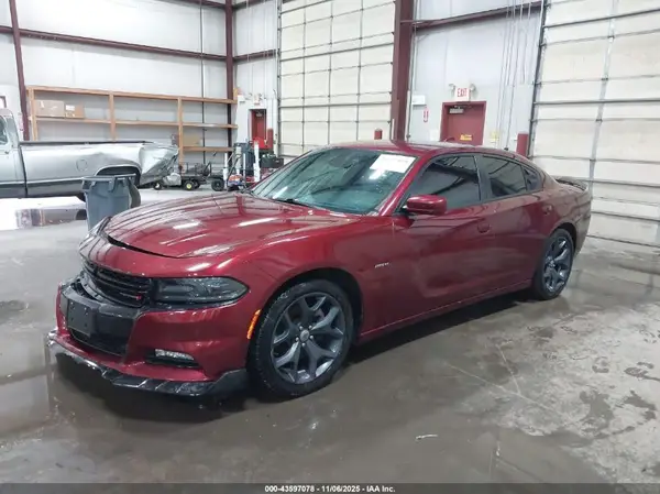 2C3CDXCTXHH557168 2017 DODGE CHARGER - Image 2