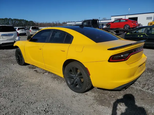 2C3CDXCTXHH635075 2017 DODGE CHARGER - Image 2