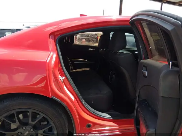 2C3CDXCTXJH209876 2018 DODGE CHARGER - Image 8