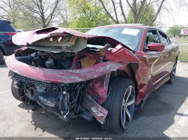 2C3CDXCTXKH573104 2019 DODGE CHARGER - Image 2