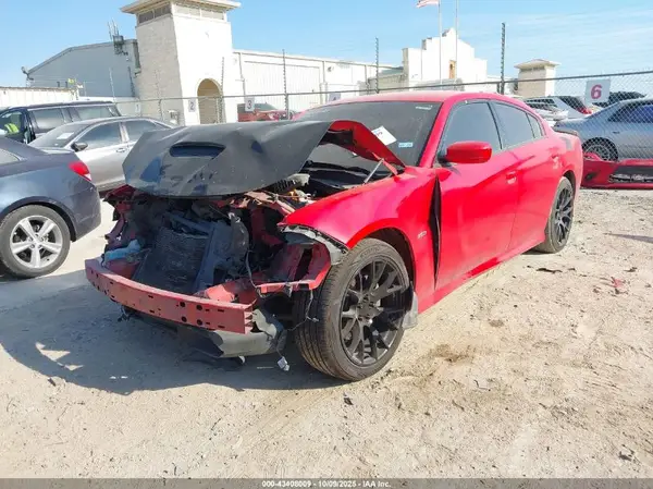 2C3CDXCTXKH575371 2019 DODGE CHARGER - Image 2