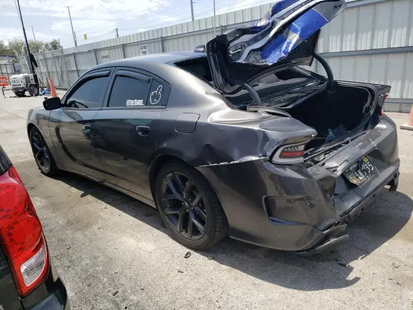 2C3CDXCTXKH584264 2019 DODGE CHARGER - Image 2
