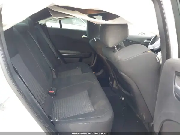 2C3CDXCTXKH584300 2019 DODGE CHARGER - Image 8