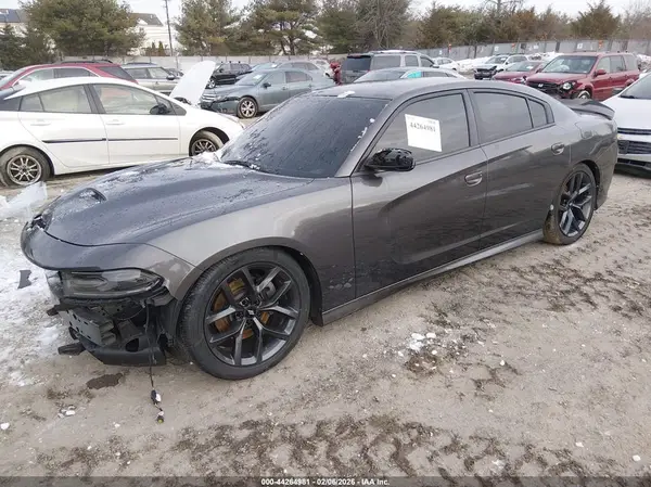 2C3CDXCTXKH599976 2019 DODGE CHARGER - Image 2