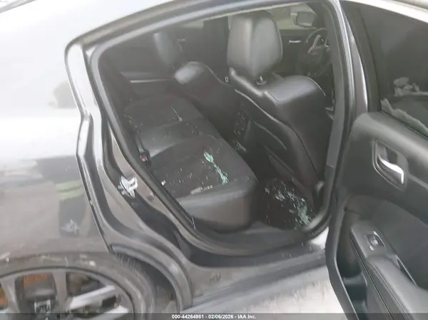 2C3CDXCTXKH599976 2019 DODGE CHARGER - Image 8