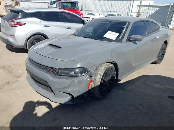 2C3CDXCTXKH607784 2019 DODGE CHARGER - Image 2