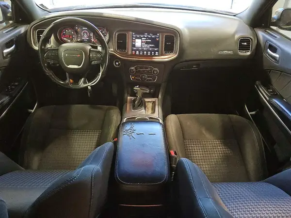 2C3CDXCTXKH668245 2019 DODGE CHARGER - Image 8