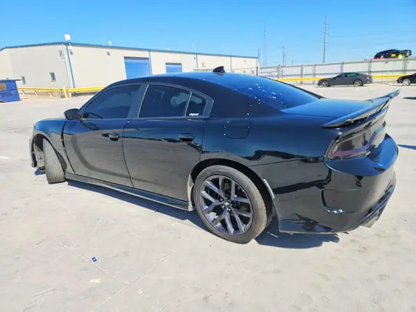 2C3CDXCTXKH722160 2019 DODGE CHARGER - Image 2