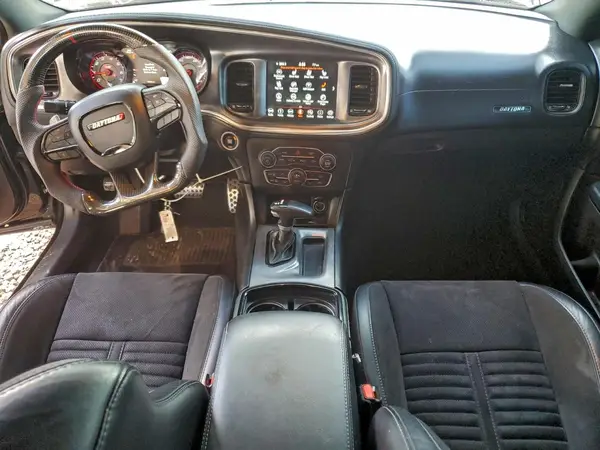 2C3CDXCTXKH729948 2019 DODGE CHARGER - Image 8