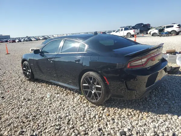 2C3CDXCTXKH749228 2019 DODGE CHARGER - Image 2