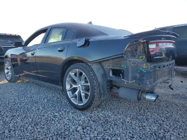 2C3CDXCTXKH757216 2019 DODGE CHARGER - Image 2