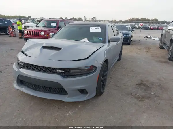 2C3CDXCTXMH569721 2021 DODGE CHARGER - Image 2