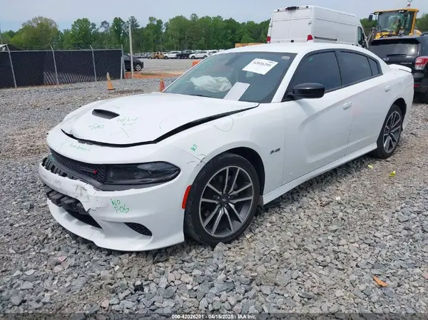 2C3CDXCTXPH518630 2023 DODGE CHARGER - Image 2