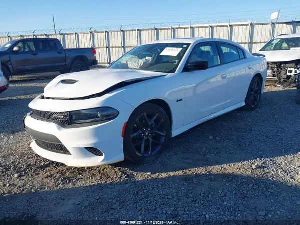 2C3CDXCTXPH703180 2023 DODGE CHARGER - Image 2