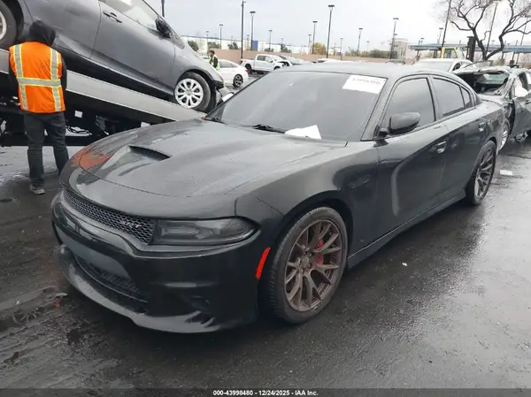 2C3CDXEJ0GH258458 2016 DODGE CHARGER - Image 2