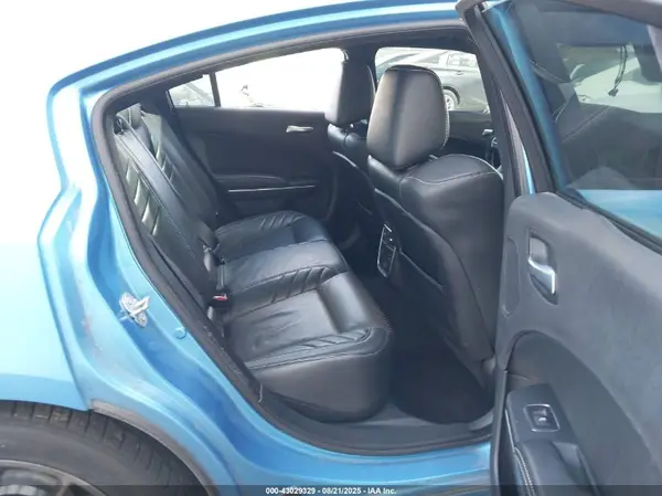2C3CDXEJ2GH174366 2016 DODGE CHARGER - Image 8