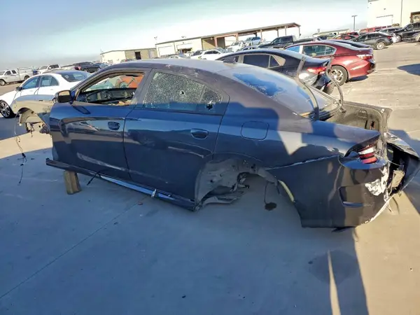 2C3CDXEJ2JH236985 2018 DODGE CHARGER - Image 2