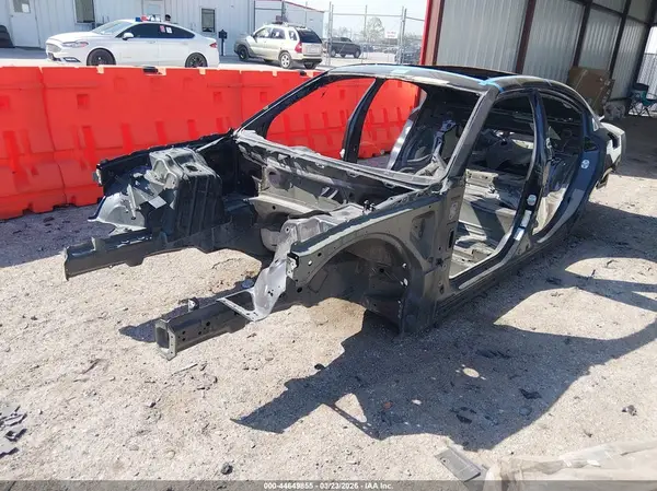 2C3CDXEJ7JH139832 2018 DODGE CHARGER - Image 2