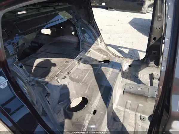 2C3CDXEJ7JH139832 2018 DODGE CHARGER - Image 8