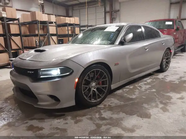 2C3CDXEJ8GH241441 2016 DODGE CHARGER - Image 2