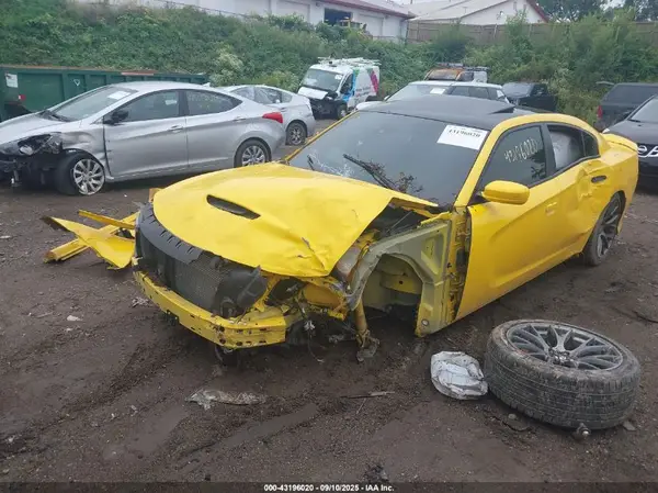 2C3CDXEJ8HH643915 2017 DODGE CHARGER - Image 2