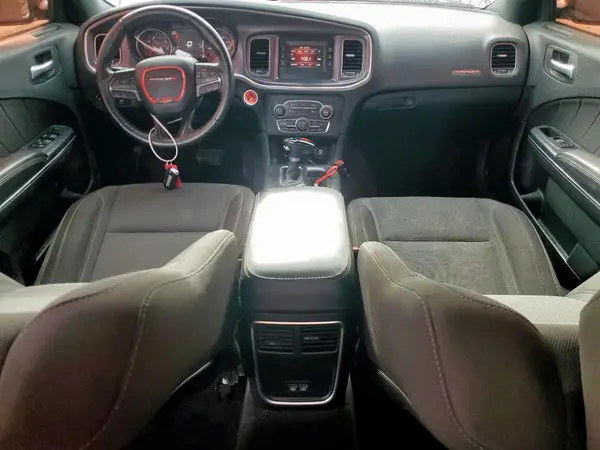 2C3CDXFG8HH568071 2017 DODGE CHARGER - Image 8
