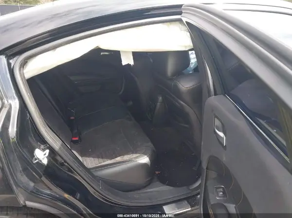 2C3CDXFGXHH626584 2017 DODGE CHARGER - Image 8
