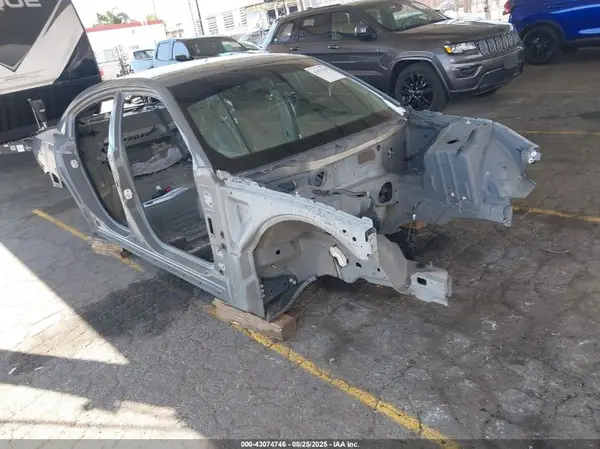 2C3CDXGJ0HH644294 2017 DODGE CHARGER - Image 1