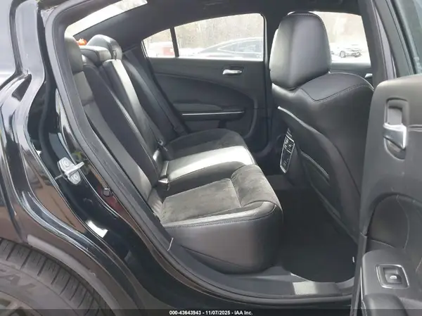 2C3CDXGJ0KH572178 2019 DODGE CHARGER - Image 8