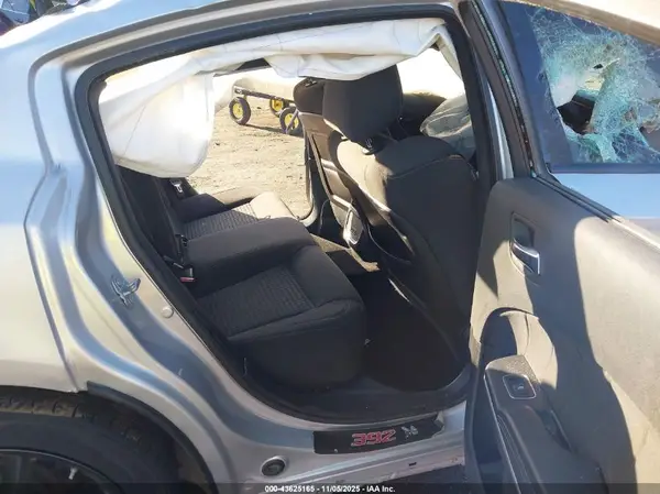 2C3CDXGJ0KH688853 2019 DODGE CHARGER - Image 8