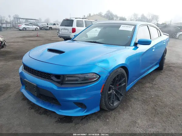 2C3CDXGJ0KH689002 2019 DODGE CHARGER - Image 2