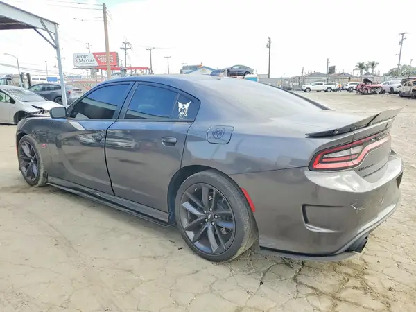 2C3CDXGJ0KH696578 2019 DODGE CHARGER - Image 2