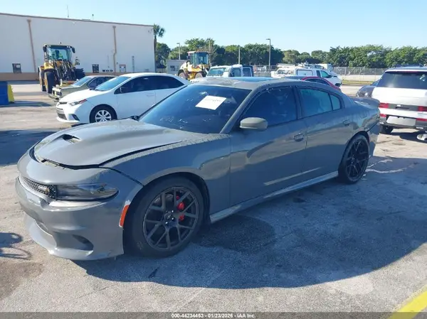 2C3CDXGJ0KH696659 2019 DODGE CHARGER - Image 2