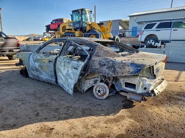 2C3CDXGJ0KH740109 2019 DODGE CHARGER - Image 2