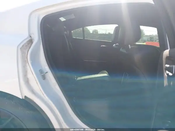 2C3CDXGJ1HH511088 2017 DODGE CHARGER - Image 8
